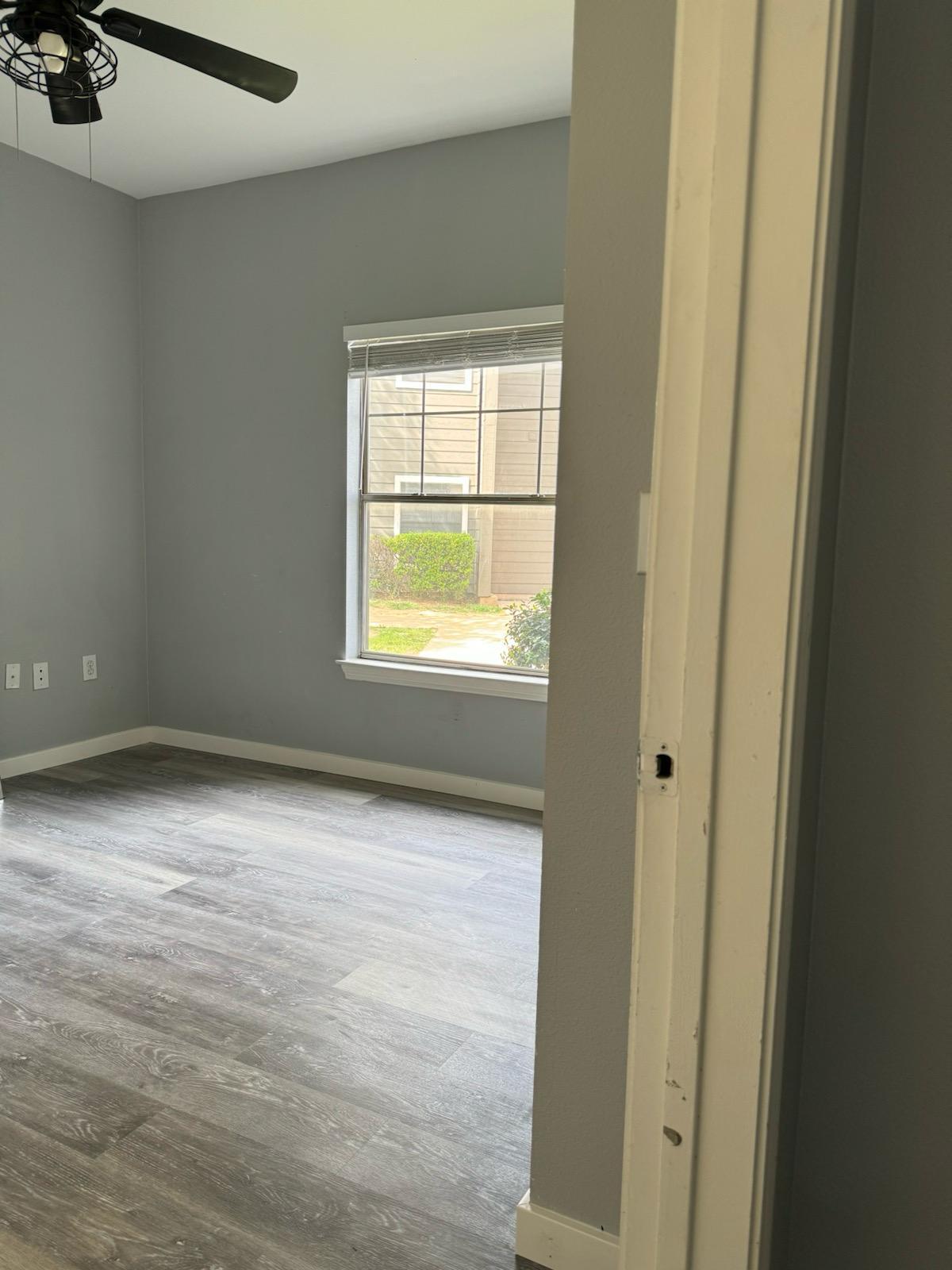 Building Photo - 2320 Gracy Farms Ln