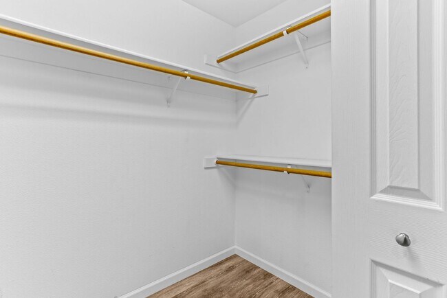 Building Photo - Luxury Loft Apartment- Downtown Canby