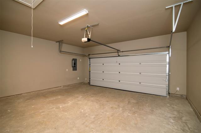 Building Photo - 621 Fallow Dr