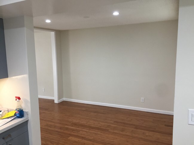 dining room - 1533 Berkeley St