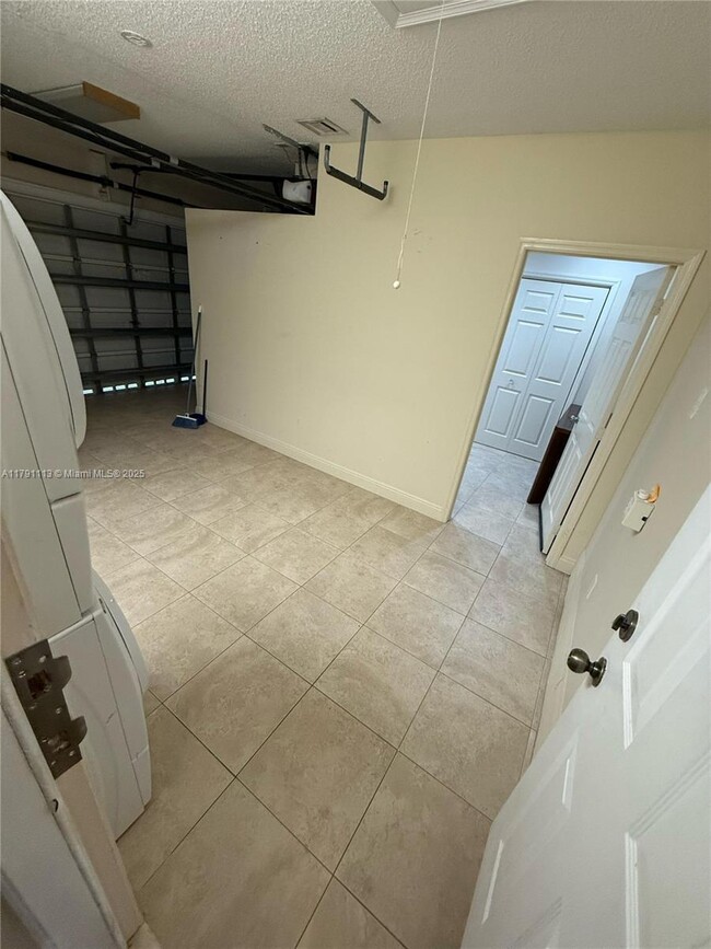 Building Photo - 1258 Sabal Trail