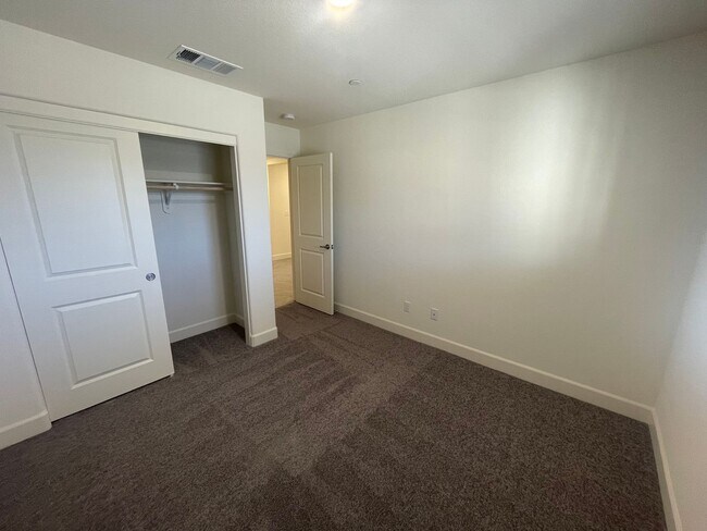 Building Photo - Brand New Lennar Home in Sparks!