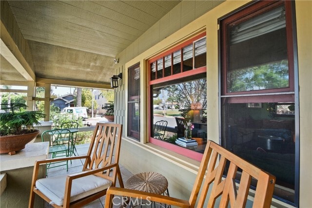 Building Photo - 773 Orizaba Ave