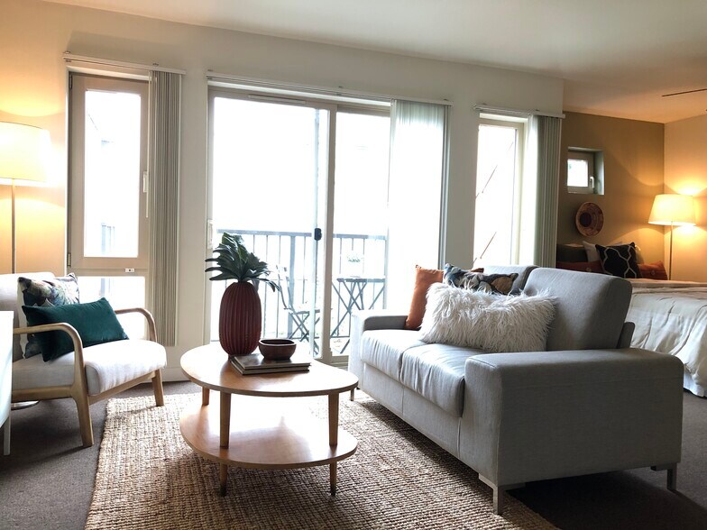 Capitol Court 514 E 19th Ave Seattle WA 98112 Apartment Finder