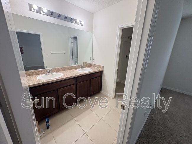 Building Photo - 32997 Kaloko Rd