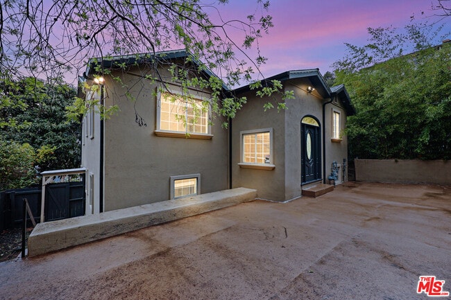 Building Photo - 11419 Sunshine Terrace