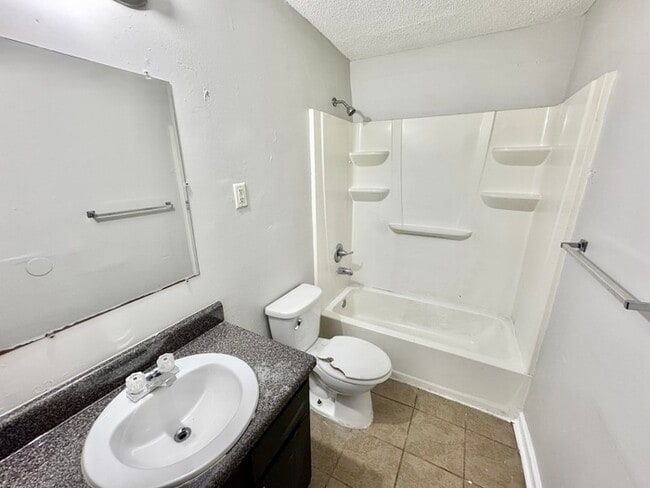 Building Photo - 4036 Navaho Ave