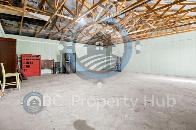 Building Photo - 118 Carter Ln
