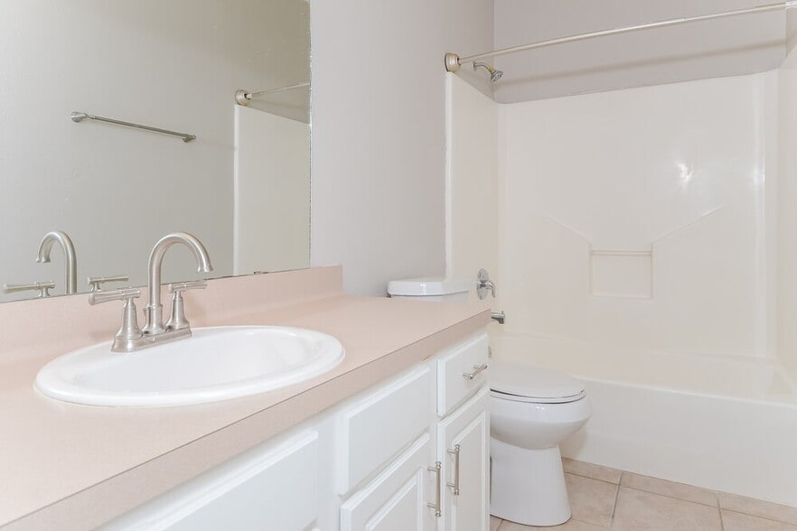 Building Photo - 21319 Sweet Grass Ln