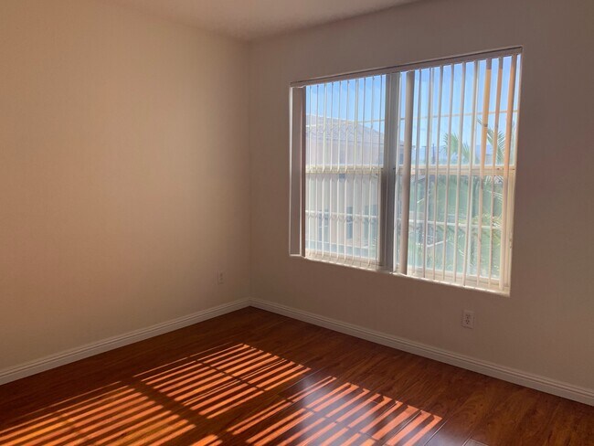 Building Photo - TWO STORY 4 BED 2.5 BATH HOME IN THE CACTUS SPRINGS GATED COMMUNITY