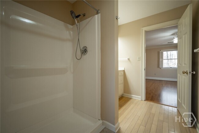 Building Photo - 2191 Salem Rd