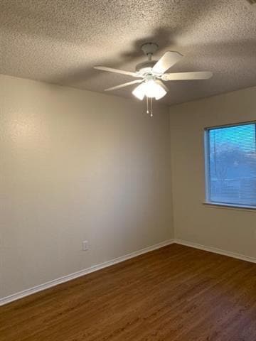 Building Photo - 10220 Maria Dr