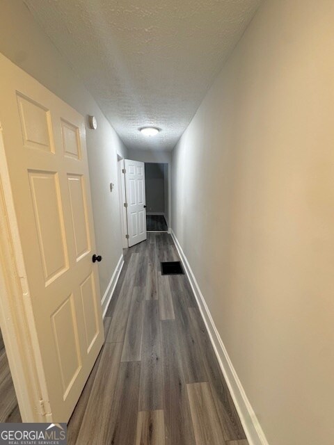 Building Photo - 818 Peeples St SW