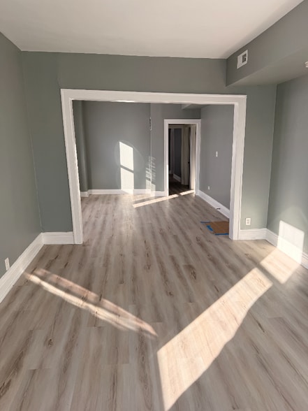 Building Photo - 9630 S Forest Ave