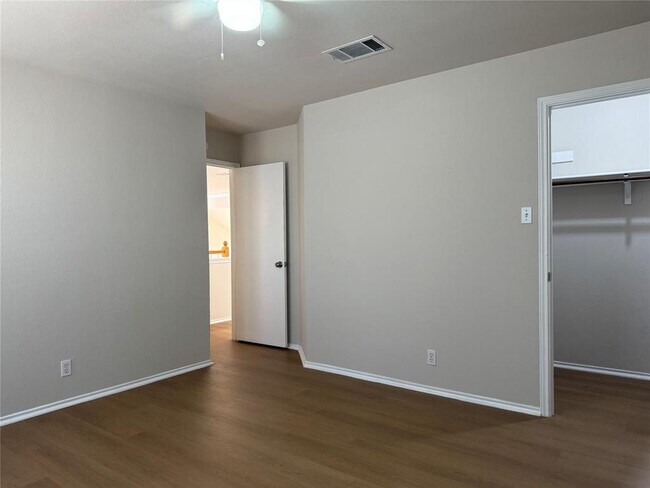 Building Photo - 16702 Tomcat Dr