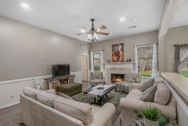 Building Photo - 31203 Baker Lake Dr