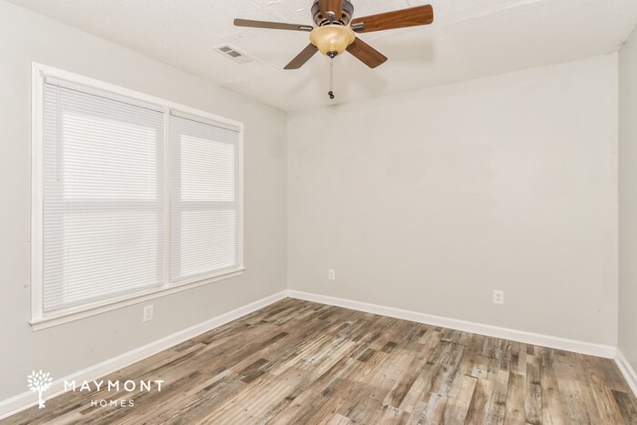 Building Photo - 104 Huntwood Trail