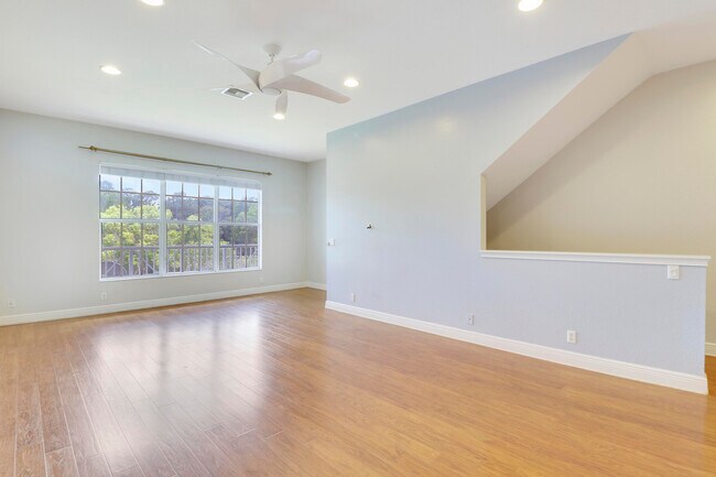 Building Photo - 4581 Artesa Way S