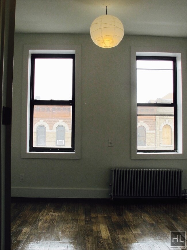 Building Photo - 637 WILSON AVENUE