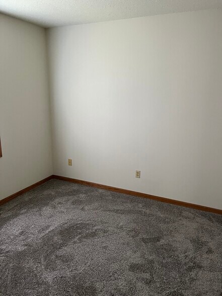 Building Photo - 2207 Oakleaf St