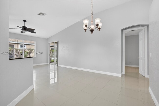 Building Photo - 2151 Umbrella Cay