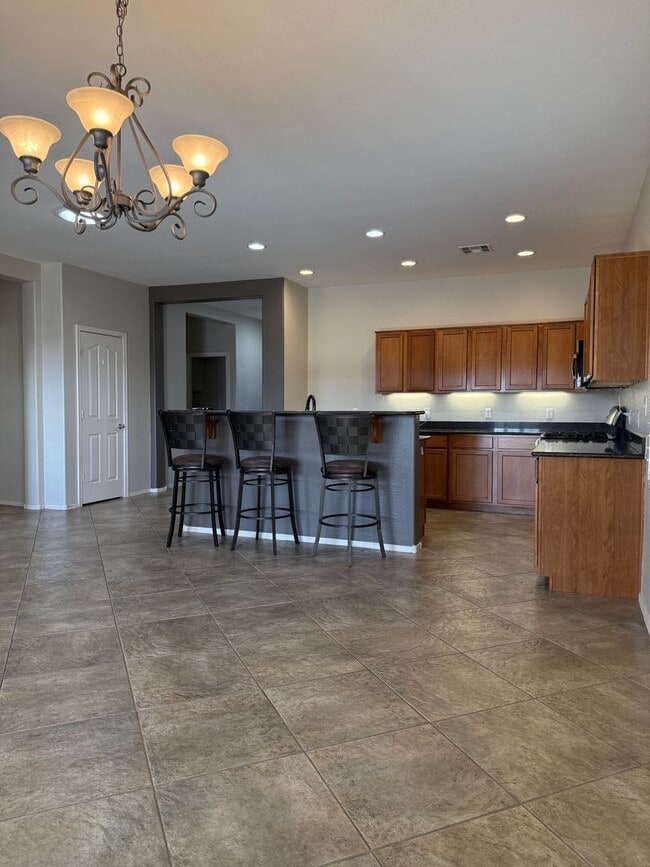 Building Photo - Beautiful 3 Bedroom + Office/Den In Highlands Ranch, Chino Valley