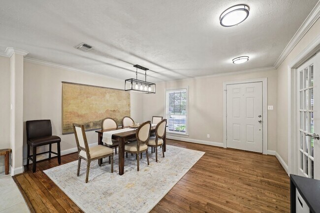 Building Photo - 5427 Stillbrooke Dr