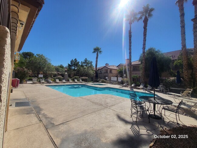 Building Photo - 8501 W University Ave