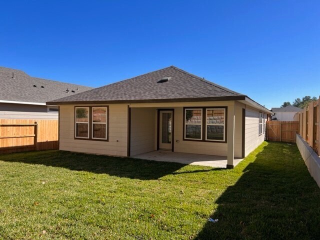 Building Photo - 136 Clay Creek Ln