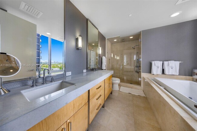 Building Photo - 9701 Collins Ave