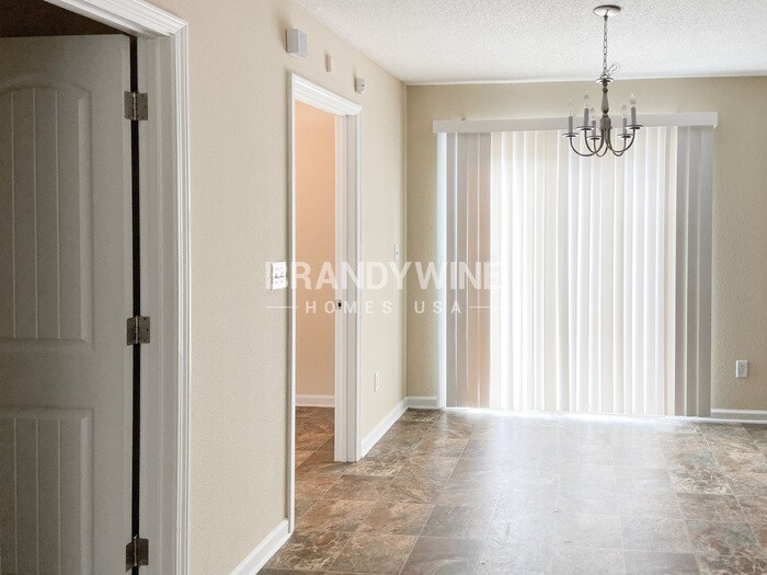 Building Photo - 7799 Birdwood Dr