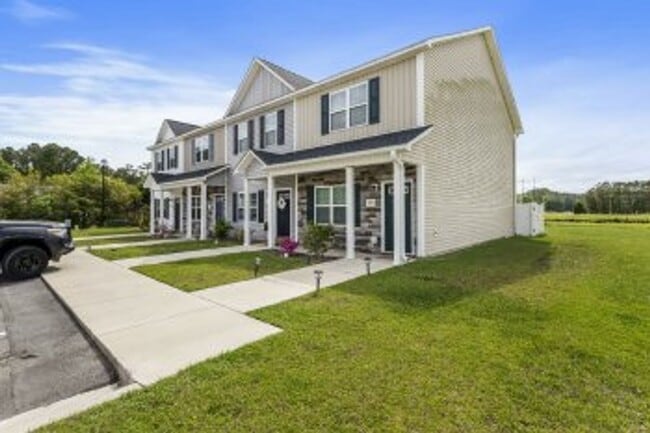 Building Photo - 207 Alexa Pl