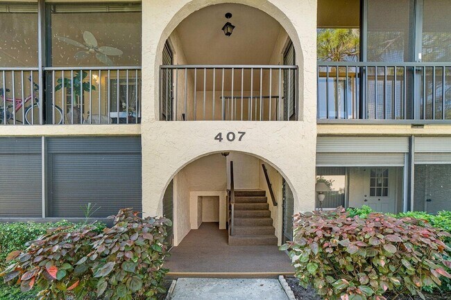 Building Photo - 407 Pine Glen Ln