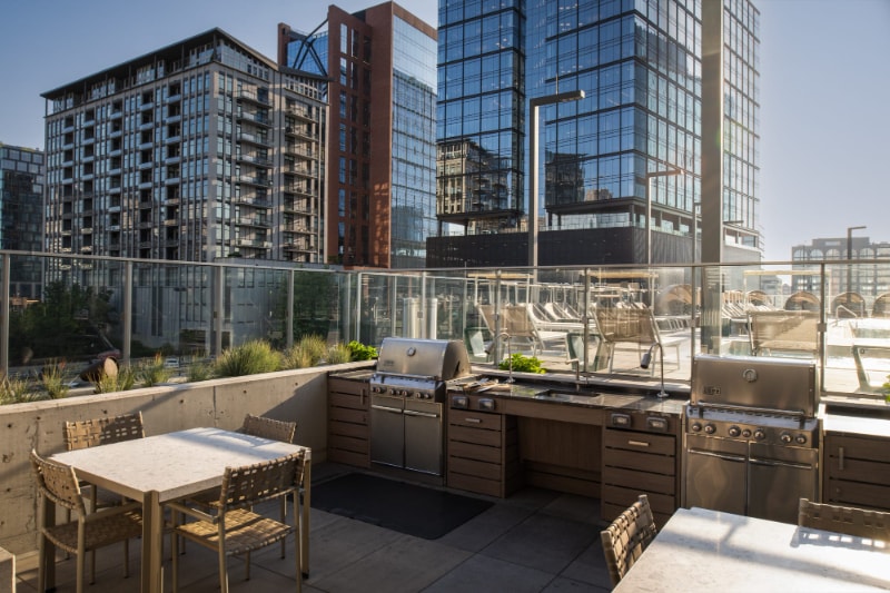 Building Photo - 362 N Halsted St