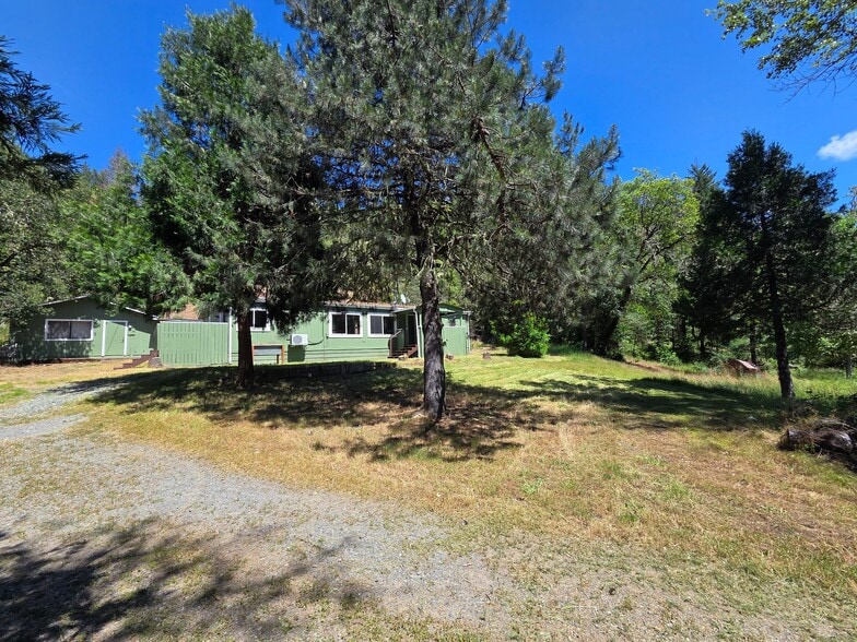 Building Photo - 331 Newt Gulch Rd