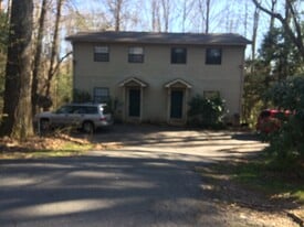 Building Photo - 123A Liberty Rd