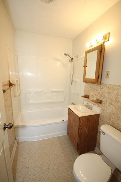 Building Photo - 324 W Home St