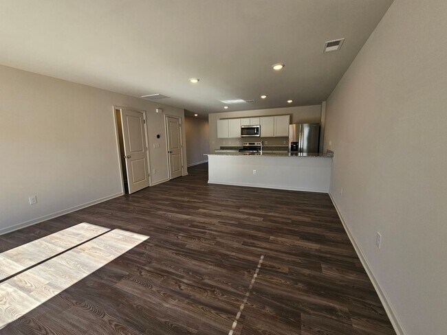 Building Photo - Modern 3-Bed / 2.5-Bath Townhome — New Con...
