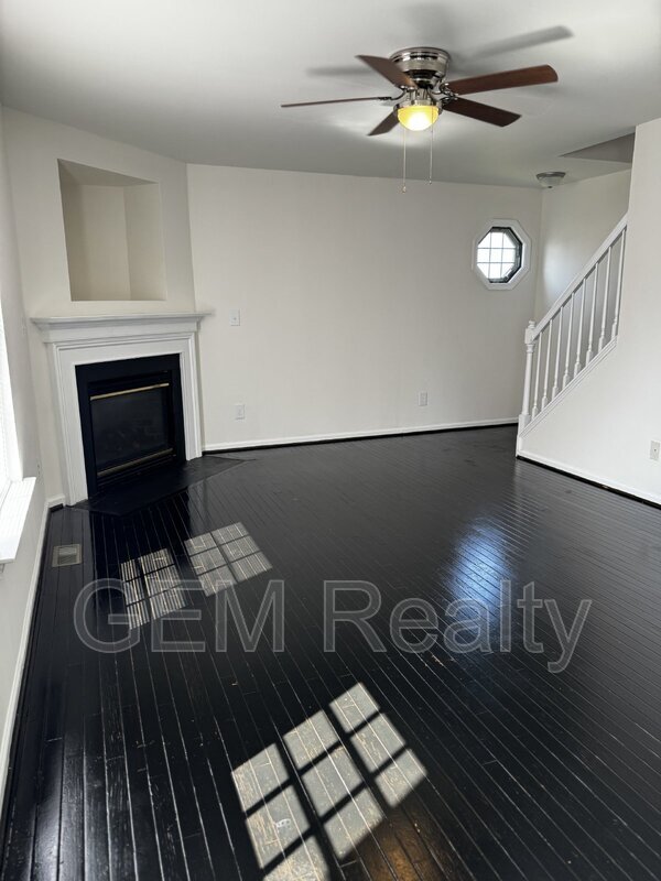 Building Photo - 11413 Silverleaf Ln