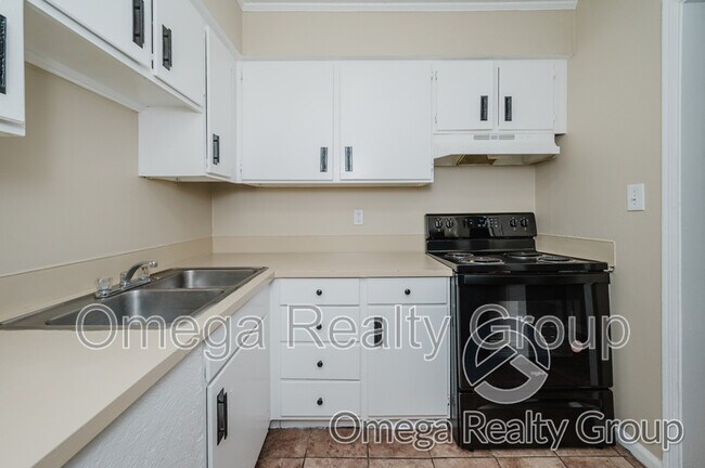 Building Photo - 3386 McGehee Rd