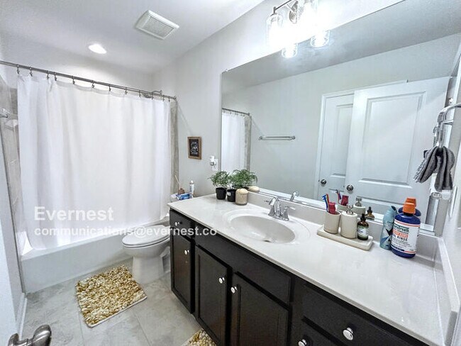 Building Photo - 3817 Drayton Ct
