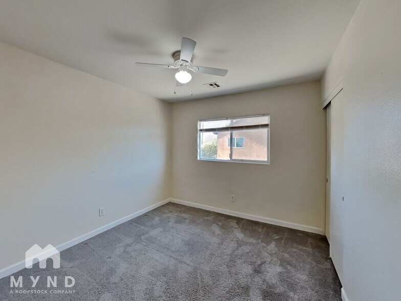 Building Photo - 10269 Free Spirit St