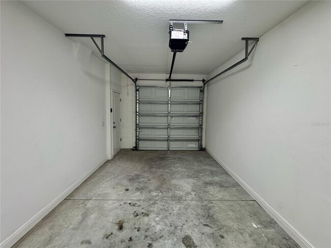 Building Photo - 13372 Stoddart Ave