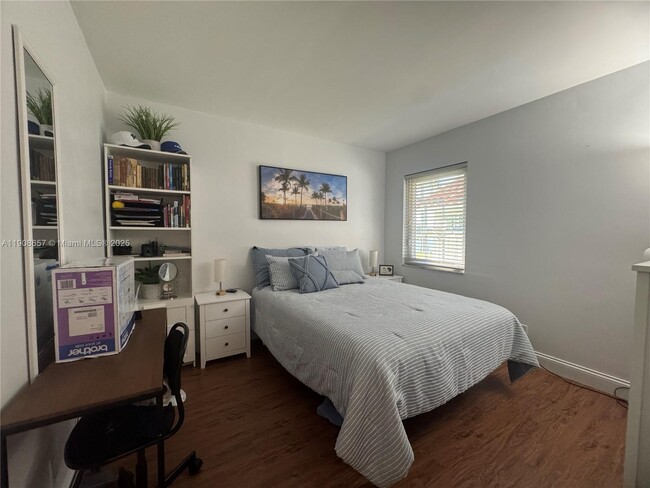 Building Photo - 5226 Brian Blvd