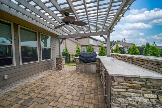 Building Photo - 1190 Arges River Dr