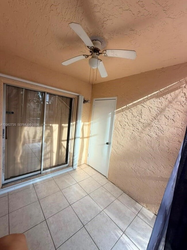 Building Photo - 12193 Royal Palm Blvd
