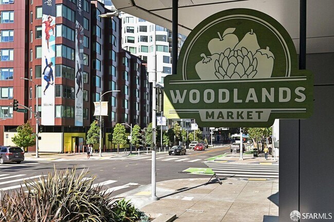 Building Photo - 75 Folsom St