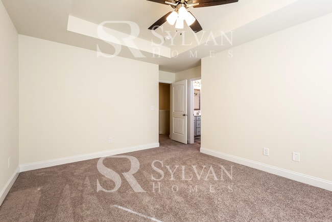 Building Photo - Updated 3 bedroom home!