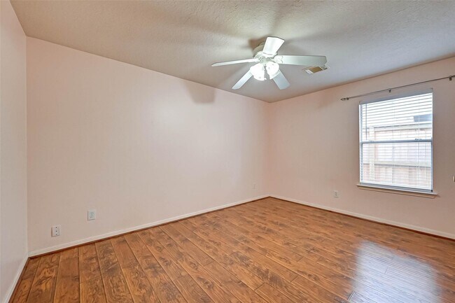 Building Photo - 3630 Winstrome Ct