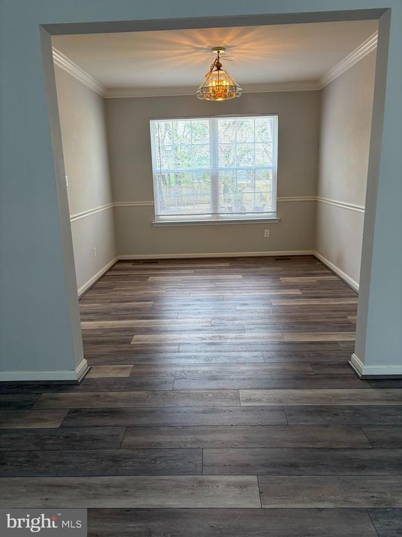 Building Photo - 506 Summervale Ct